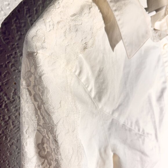 Alex Marie Long Sleeve Button-Up Blouse - Picture 3 of 4